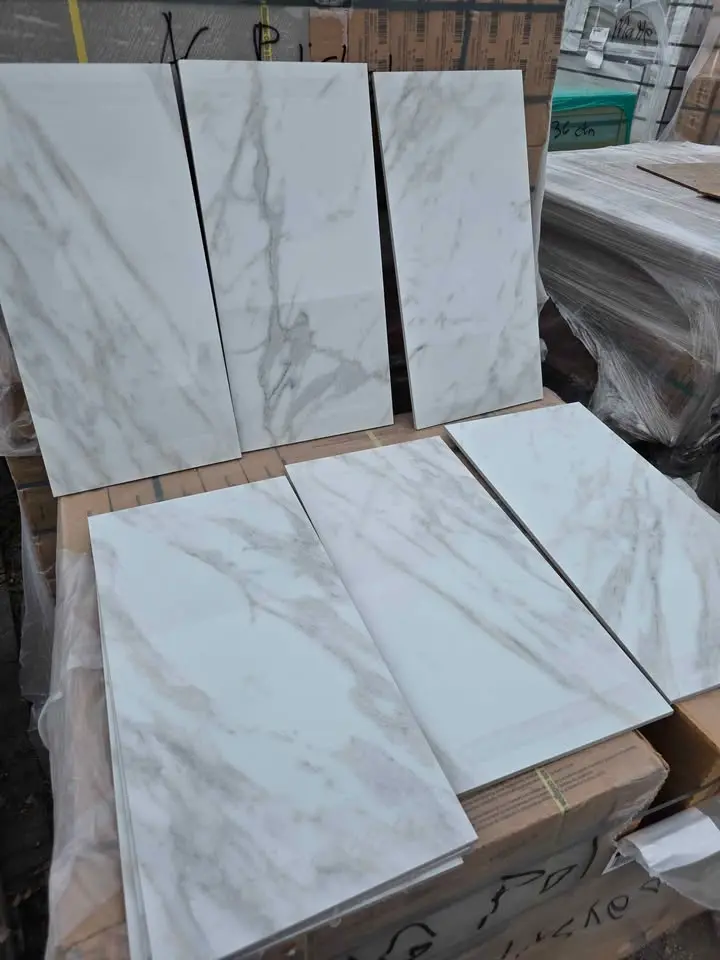 12 x 24 Arabescato Polished Marble-Look Porcelain, photo 3