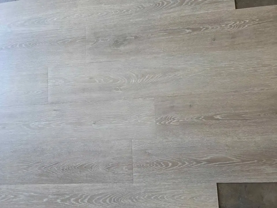 28 Mil Commercial LVP, Glue Down (Style 1), photo 3