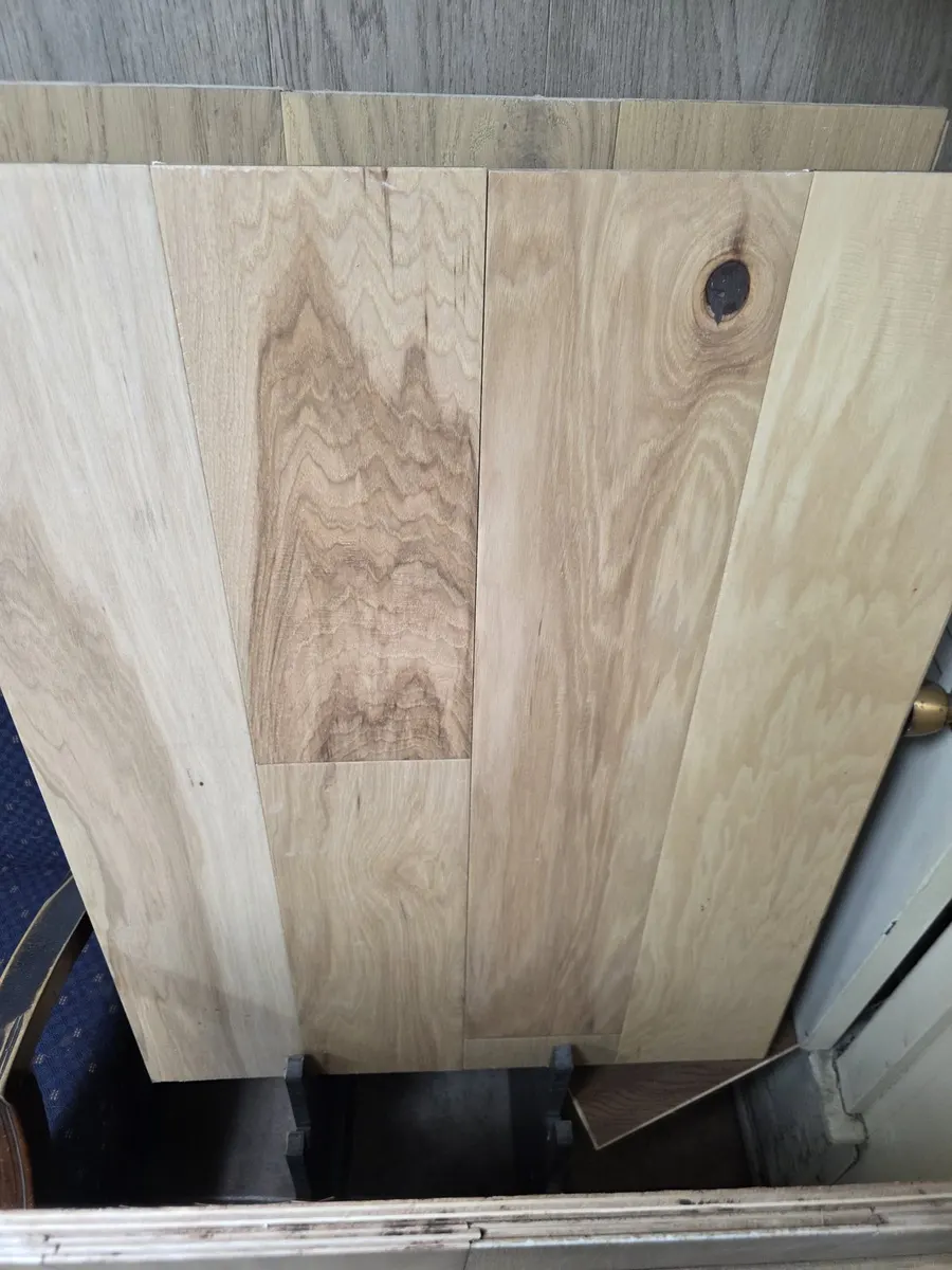 Brushed Hickory Natural