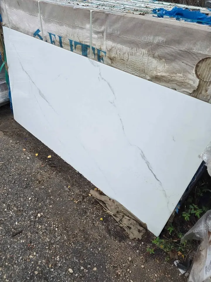Elite Tiles GL Light Polished 24 x 48