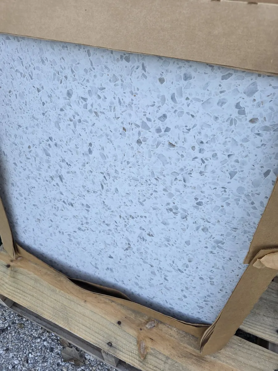 Landmark Ceramics Diamond White 24 x 24