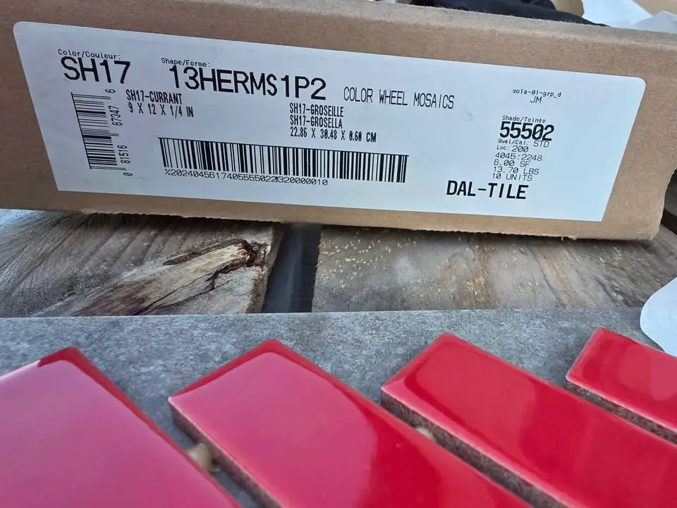 Red 1 x 3 Herringbone Mosaic, photo 4