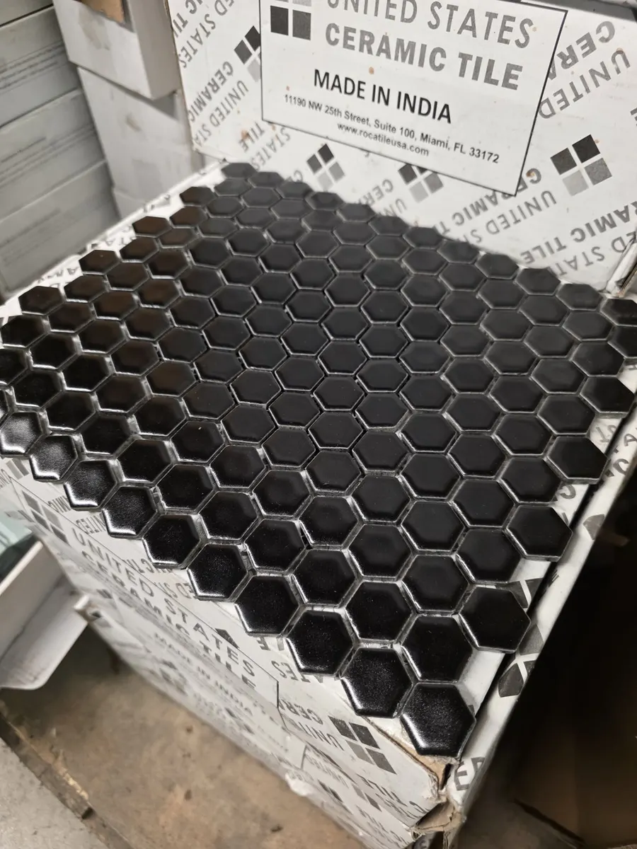 Roca MG Black 1 x 1 Hex Mosaic 12 x 12