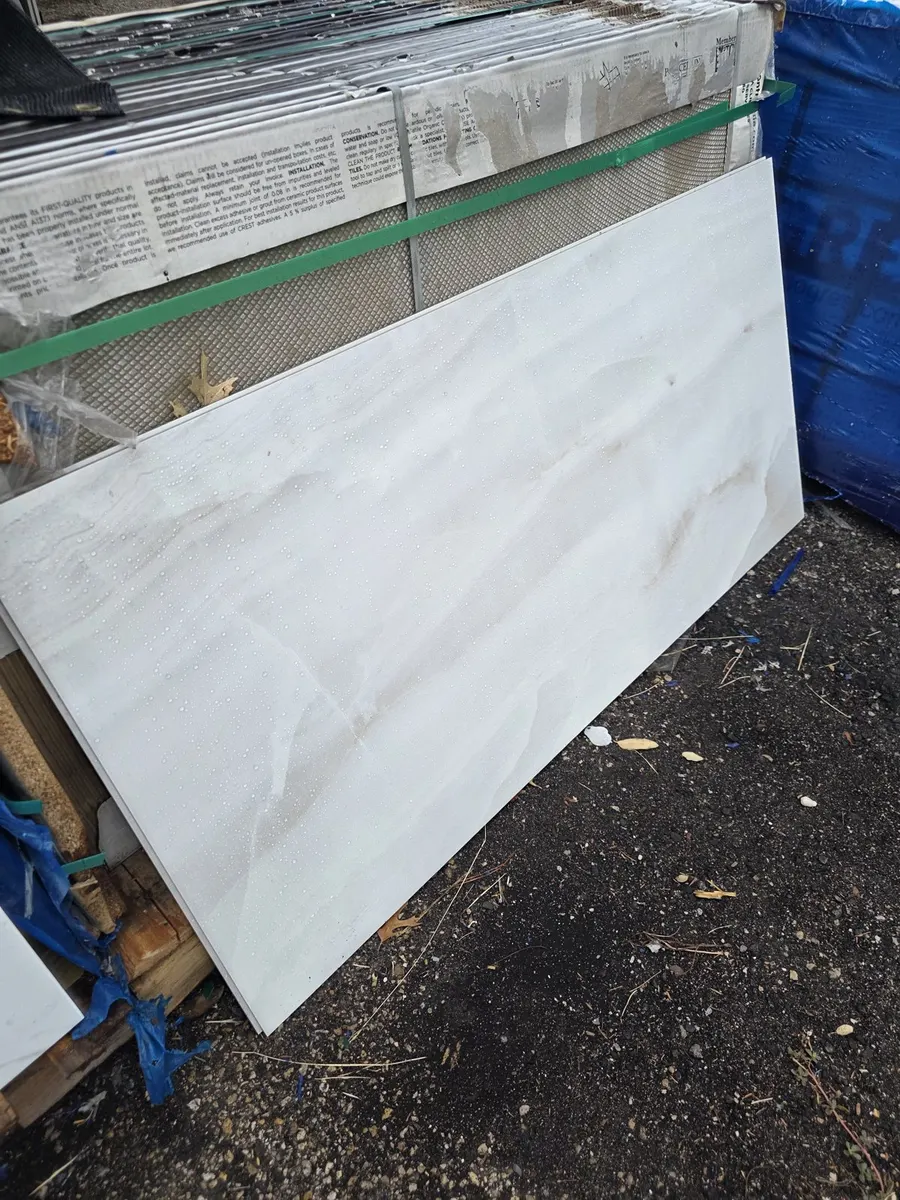 Roca Onyx White Polished 24 x 48