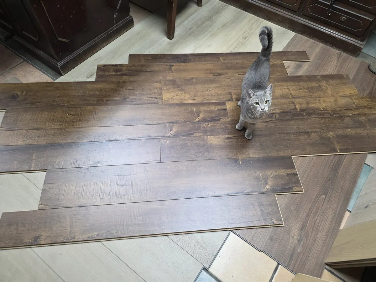 Universal Flooring Supply Harbor Heights Pebble Beach, photo 2